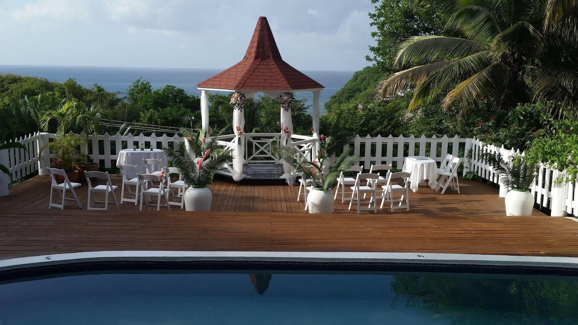 Villa Capri Cap Estate Εξωτερικό φωτογραφία